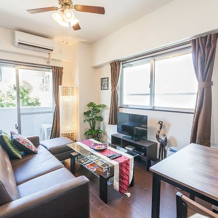 Anjuur Apartment Okinawa Екстериор снимка