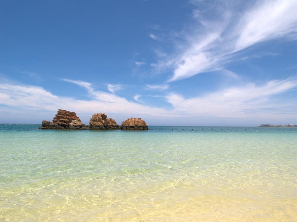 Anjuur Apartment Okinawa Екстериор снимка